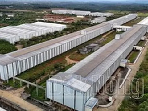 Sau 10 năm thai nghén, Việt Nam sắp ra lò mẻ kim loại chiến lược làm máy bay, tàu vũ trụ tại nhà máy 18.400 tỷ đồng