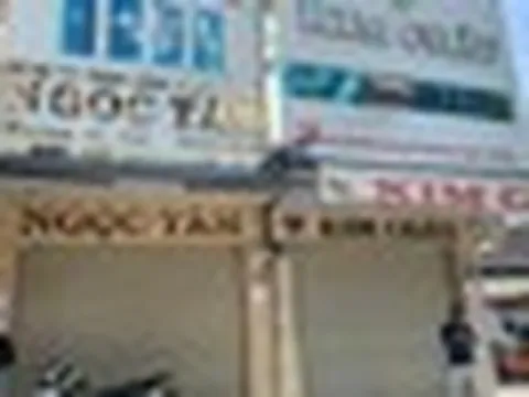Người TP.HCM 'toáy mồ hôi' đi bán kim cương