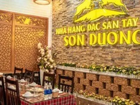 Nóng: Chủ một chuỗi nhà hàng nổi tiếng tại Hà Nội rao bán toàn bộ 6 cơ sở, quán bia 1.000m2 lỗ 2 tỷ sau 3 tháng, thừa nhận mắc sai lầm trong kinh doanh