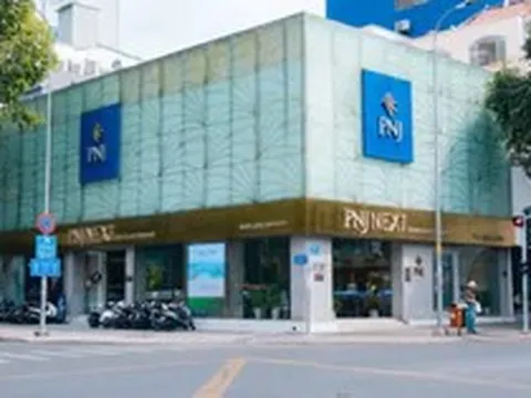 PNJ xin lỗi trước làn sóng 'bán tháo' kim cương