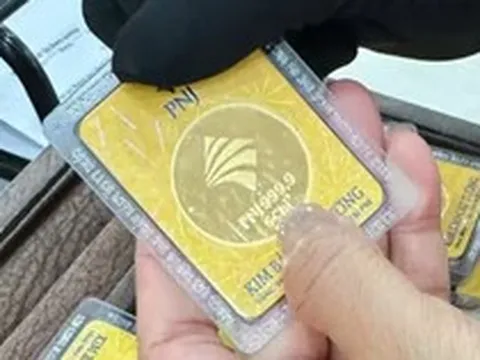 PNJ thanh toán tiền trong vòng 120 ngày khi thu mua vàng và kim cương, nhiều khách hàng băn khoăn