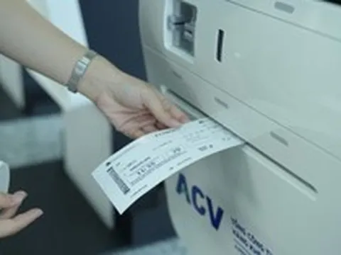 Tin vui với hàng triệu người Việt đi máy bay: Đã có thể gửi hành lý tự động, tiết kiệm đáng kể thời gian chờ đợi