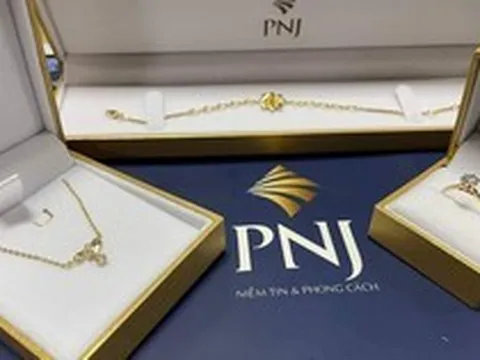 Khách hàng PNJ lưu ý: Muốn bán lại vàng/trang sức phải đến đúng cửa hàng và đúng khung giờ này