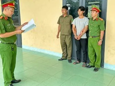 Thi hành lệnh bắt tạm giam Lỷ Thành Đạt SN 2004