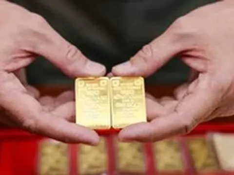 Mua vàng miếng SJC lỗ nặng hơn vàng nhẫn