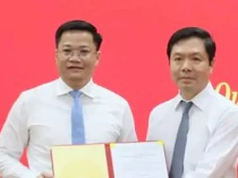 Thứ trưởng Tài chính được giới thiệu để bầu làm Chủ tịch UBND tỉnh Quảng Ngãi