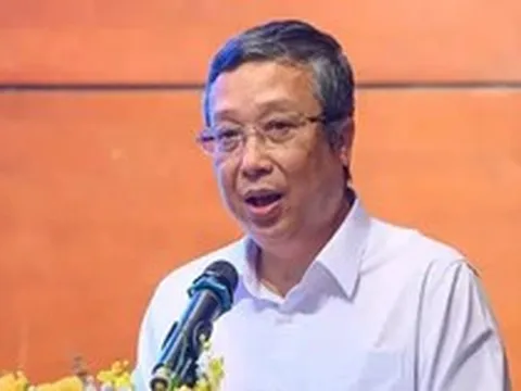 Khai trừ Đảng Thứ trưởng Bộ NN&MT Hoàng Trung
