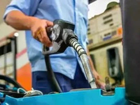 Đề xuất sáp nhập đại lý bán lẻ xăng dầu vào thương nhân phân phối