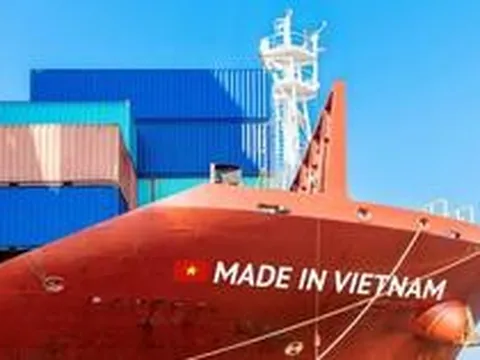 Tăng 2 bậc lương cho công nhân trực tiếp và thưởng Tết Nguyên đán 2 tháng thực lĩnh, công ty đóng tàu tại Hải Phòng vẫn chưa tuyển đủ lao động