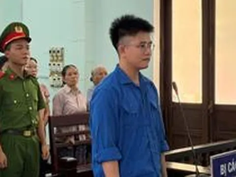 Thua lỗ tiền ảo, một bác sĩ đi trộm vàng và nhận án 11 năm tù