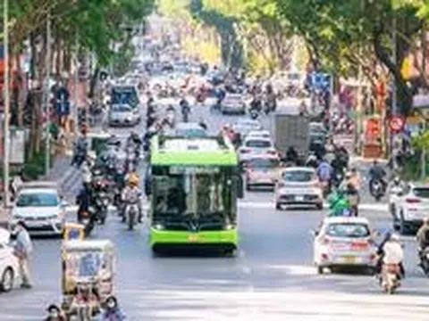 Ngay tháng sau, loạt quy định mới về xử phạt giao thông sẽ có hiệu lực, hàng triệu chủ phương tiện lưu ý để tránh bị phạt tiền lên đến 14 triệu đồng