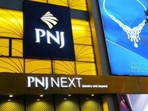 Một 'ông lớn' nước ngoài rời ghế cổ đông lớn PNJ