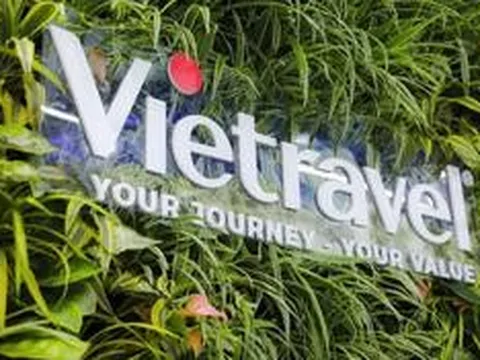 Vietravel bị phạt 295 triệu đồng, lộ giao dịch hơn 3.500 tỷ đồng chưa được thông qua