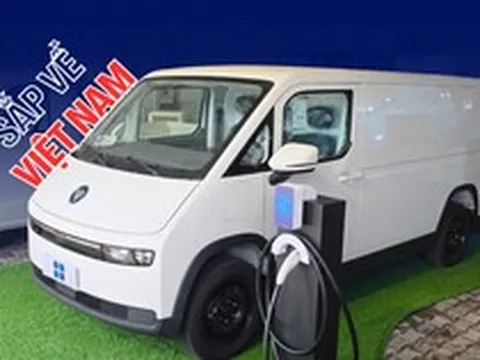 Xem trước Foton eView Connect sắp bán tại Việt Nam: Xe van điện mạnh gần 170 mã lực, sạc đầy đi 270 km, trang bị cần số như Mercedes