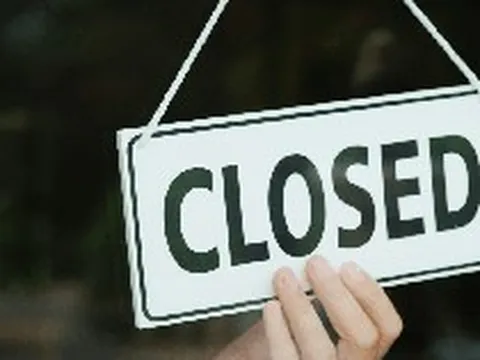 Một ngân hàng chấm dứt hoạt động 10 Phòng giao dịch