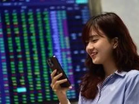 Loạt cổ phiếu thăng hoa, VN-Index tăng hơn 27 điểm