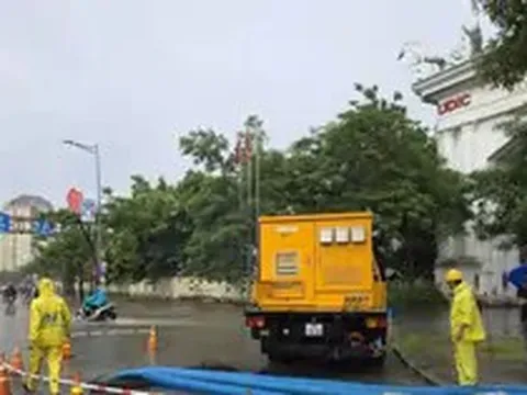 Chủ tịch Hà Nội: Công khai kết quả đầu tư các dự án chống ngập để người dân giám sát