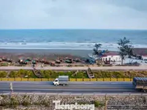 Cận cảnh ba tuyến đường vươn biển 15.000 tỷ đồng ở Ninh Bình