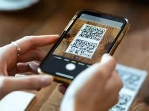 Quét mã QR theo hướng dẫn qua điện thoại để "hoàn tất thủ tục dịch vụ công", người phụ nữ bị lừa mất gần 600 triệu đồng