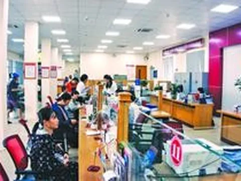 Cải cách tổng thể thị trường vốn: San sẻ gánh nặng với hệ thống ngân hàng
