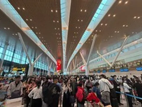 Cơ quan chức năng vào cuộc vụ drone gây gián đoạn hoạt động bay tại Tân Sơn Nhất