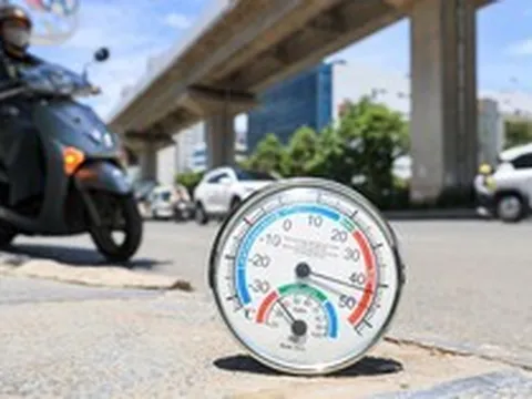 Dự báo thời tiết 13/8: Miền Bắc và miền Trung nắng nóng gay gắt trên 37°C