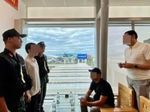 Trốn truy nã quốc tế, nam thanh niên Kazakhstan bị bắt ở Đà Nẵng