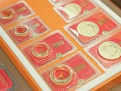 Giá vàng giằng co trong 1 tháng qua: Từ đỉnh 147,6 triệu xuống đáy 135 triệu đồng/lượng và liên tiếp phục hồi, tiếp theo sẽ đi về đâu?