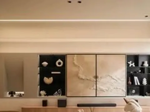 Bỏ vách ngăn, mở rộng không gian sống trong căn hộ 130m²