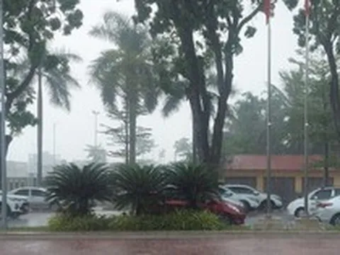 Hà Nội mưa to, có nơi trên 150mm