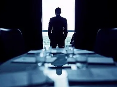 Thu nhập "khủng" của loạt CEO công ty chứng khoán đình đám: Có người nhận gần 5 tỷ đồng chỉ sau nửa năm