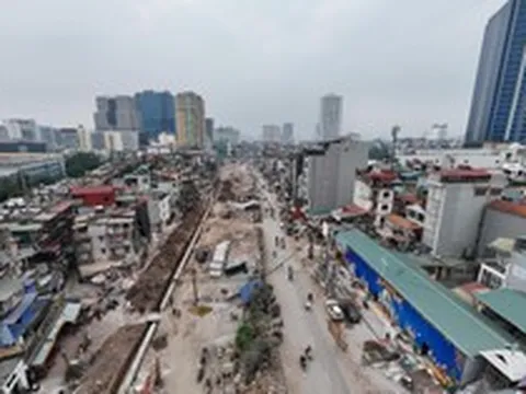 Gần một thập kỷ chờ đợi, dự kiến bao giờ người dân Hà Nội sẽ được đi lại trên tuyến đường "đắt nhất hành tinh" trị giá hơn 7 nghìn tỷ đồng?