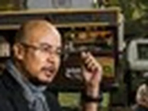 Những kiosk bán cà phê vỉa hè của ông Đặng Lê Nguyên Vũ vừa xuất hiện, 'lá bài ẩn' nào phía sau chiến lược mới từ Trung Nguyên Legend?