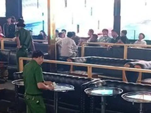 Công an kiểm tra Titan Club lúc 0h, khám xét, tạm giữ hình sự Lê Trí Linh