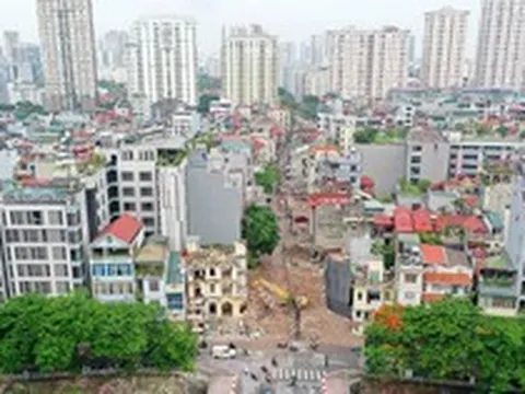 Tăng tốc phá dỡ mặt bằng, mở rộng ngõ 381 Nguyễn Khang hơn 4 lần