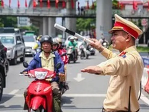 Từ mai, Hà Nội cấm 2 LOẠI PHƯƠNG TIỆN trên một tuyến phố đông đúc vào giờ cao điểm: Người dân cần đặc biệt lưu ý