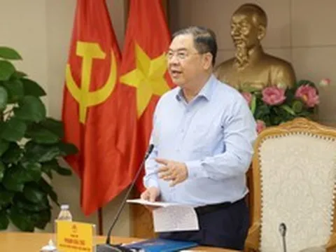 Phó Thủ tướng chỉ đạo thúc đẩy xuất khẩu trước tình hình nhập siêu 20,3 tỷ USD