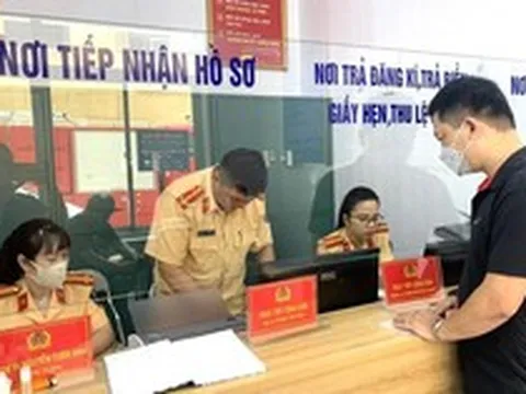 Công an ra thông báo quan trọng tới tất cả những ai đã bán, cho, tặng xe ô tô, xe máy hoặc sở hữu xe mua lại