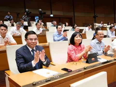Quốc hội thông qua Luật Dầu khí (sửa đổi)
