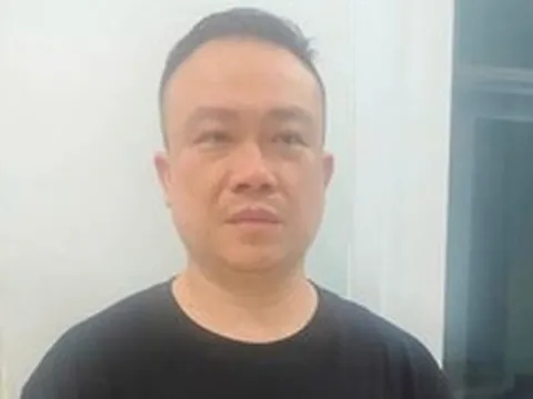 Trốn truy nã hơn 2 thập kỷ, Lê Minh Trí SN 1984 bị bắt giữ ngay khi vừa bước chân xuống sân bay quốc tế Tân Sơn Nhất