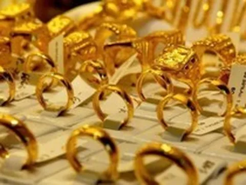 Giá vàng miếng, vàng nhẫn chiều 24/8 tại SJC, DOJI, Bảo Tín Mạnh Hải, PNJ,... tiếp tục tăng tới 3 triệu đồng/lượng