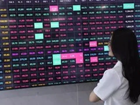 VN-Index áp sát 1.800 điểm