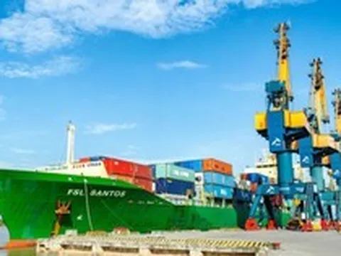 Xếp dỡ Hải An 'rót' thêm 121 tỷ đồng vào Hải An Green Shipping Lines