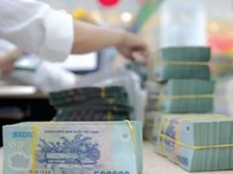 Chuyên gia: Tình trạng nợ quá hạn khách hàng cá nhân  lan rộng sang một số ngân hàng lớn, đặc biệt là đối với các khoản vay mua nhà