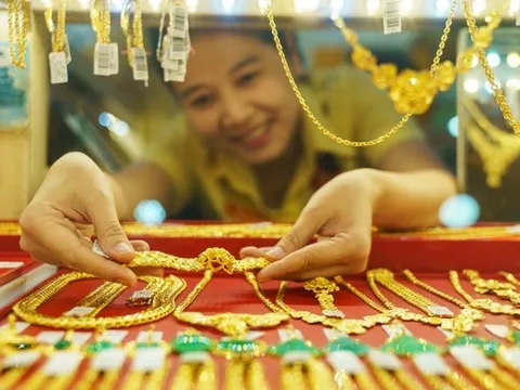 Giá vàng hôm nay (26/8): Xoay hướng, đảo chiều để bứt phá