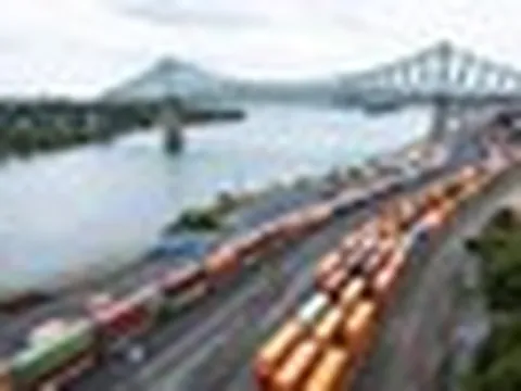 Mỹ quyết cô lập kinh tế Iran, láng giềng Việt Nam có thể chịu tổn thất lớn