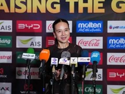 Trở về sau AFF Cup, Madam Pang tuyên bố mạnh mẽ trước ngày tuyển Thái Lan tái đấu tuyển Việt Nam