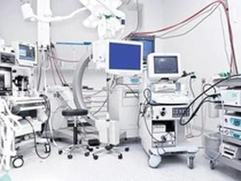 Công ty Việt Mỹ liên quan vụ Thứ trưởng Bộ Y tế bị khởi tố: Gần 20 năm trúng loạt gói thầu trăm tỷ