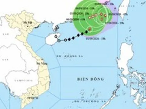 Bão số 5 di chuyển chậm dần, dự báo tồn tại nhiều ngày trên Biển Đông