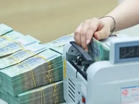 Huy động vốn ngân hàng bất ngờ tăng mạnh, cao hơn tăng trưởng tín dụng